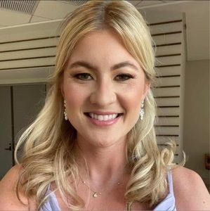 Meet your Posher, Kristin